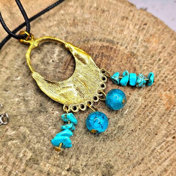 2pcs Turquoise Howlite Pendant And Chunky Cuff Bracelet Set - Picture 9 of 10